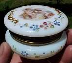 Art Glass Powder Box