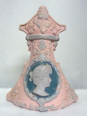 Cameo Hatpin Holder