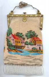 Scenic Beaded Purse