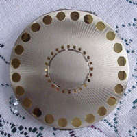 Elgin Spaceship Compact