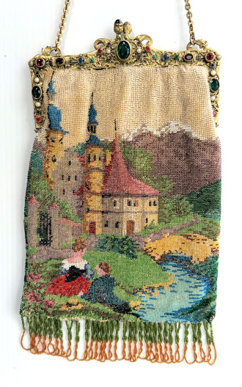 Figural Beaded Purse