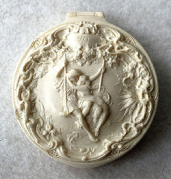 Figural Ivorene Compact