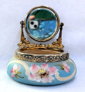 Nakara Dresser Box