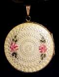 Evans 14Kt Gold Enamel Pendant Locket